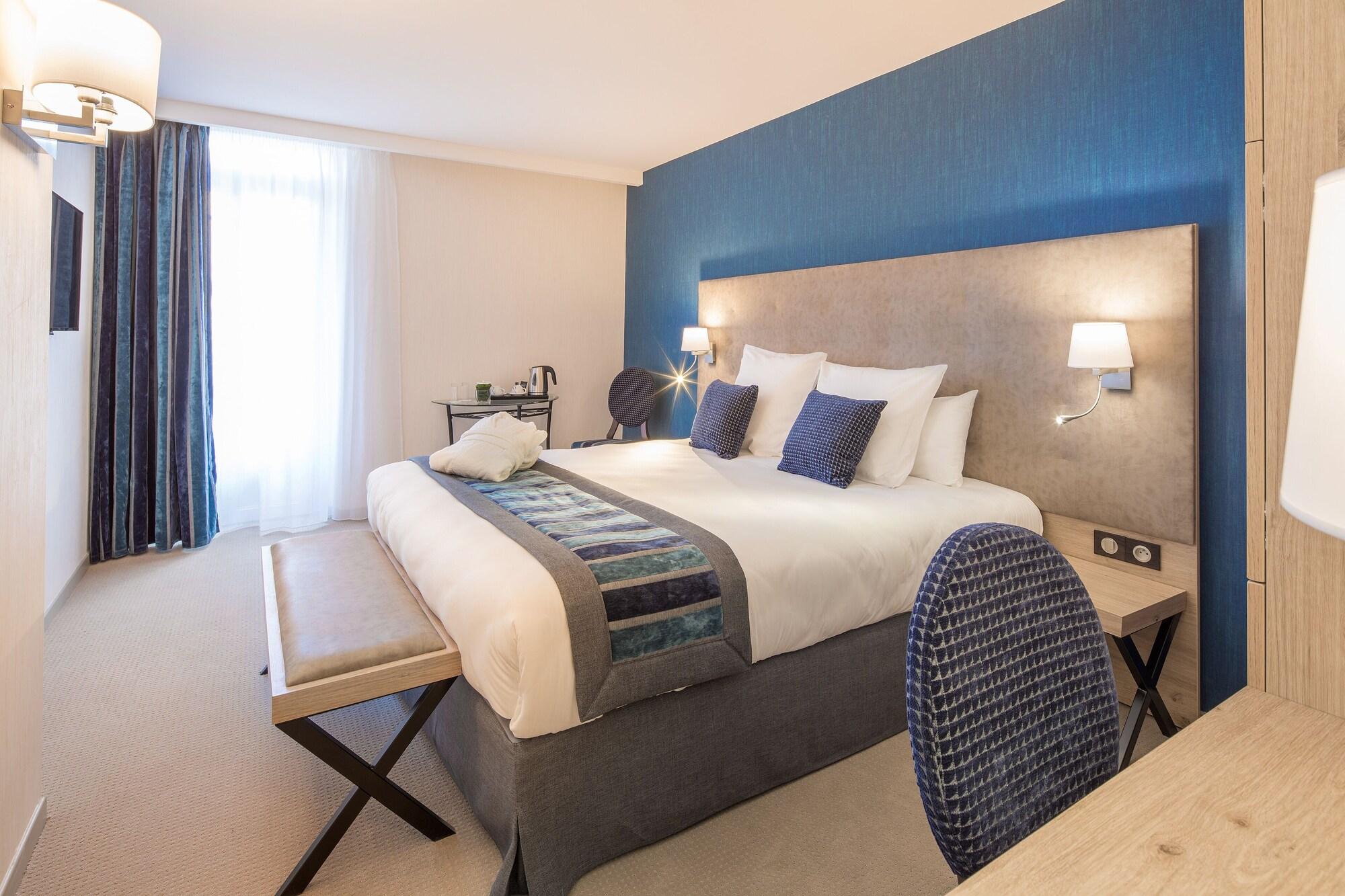 Hotel Le Rive Droite & Spa Lourdes Exteriör bild