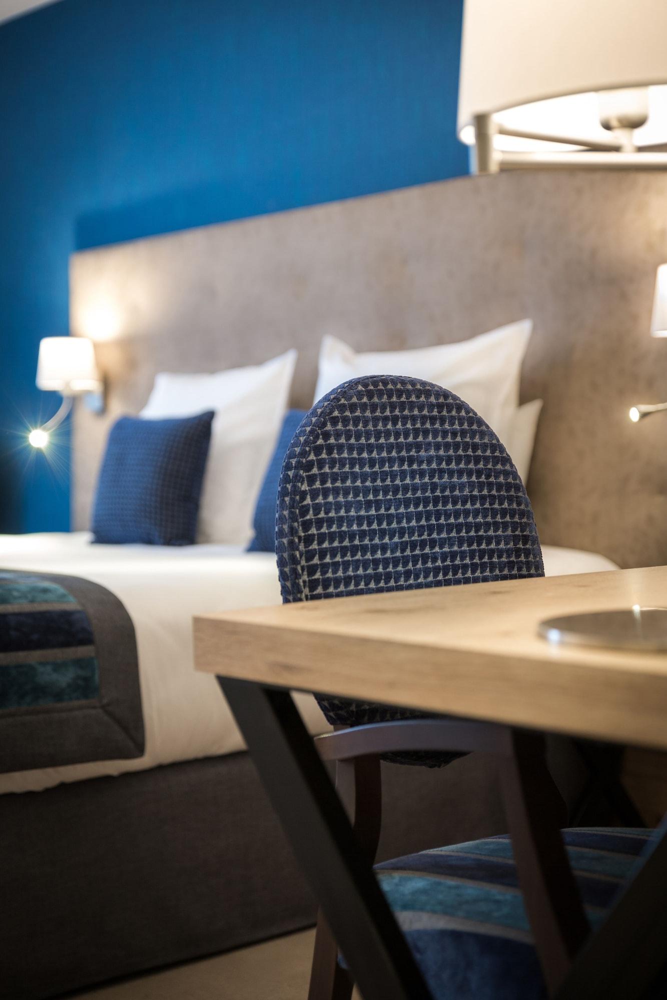 Hotel Le Rive Droite & Spa Lourdes Exteriör bild
