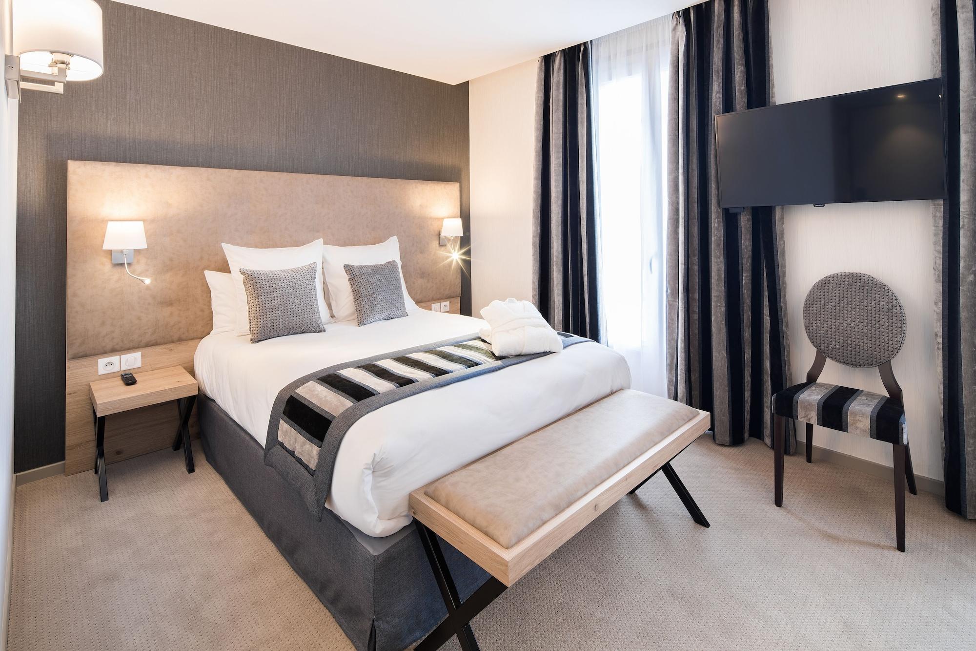 Hotel Le Rive Droite & Spa Lourdes Exteriör bild