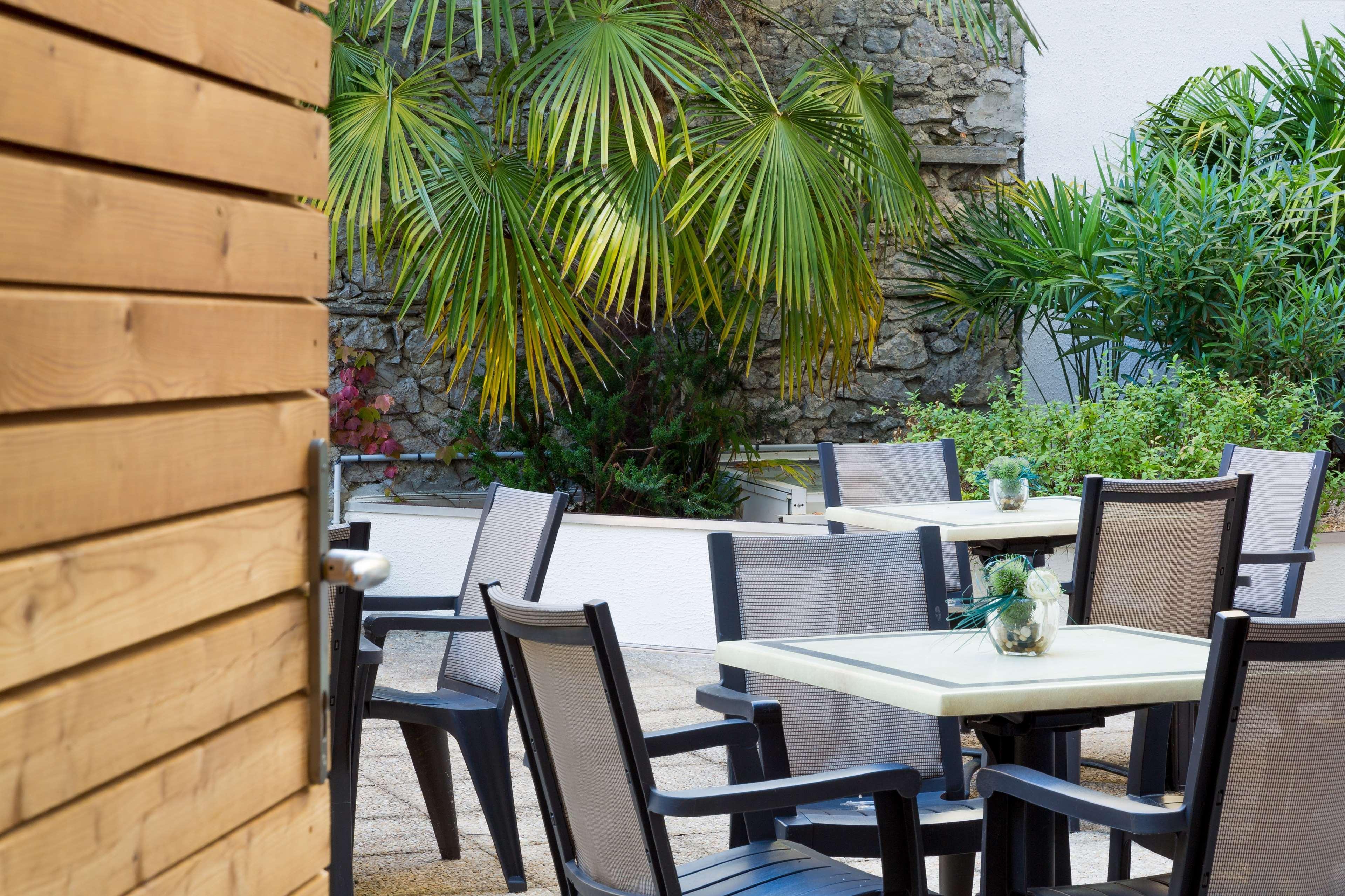 Hotel Le Rive Droite & Spa Lourdes Exteriör bild
